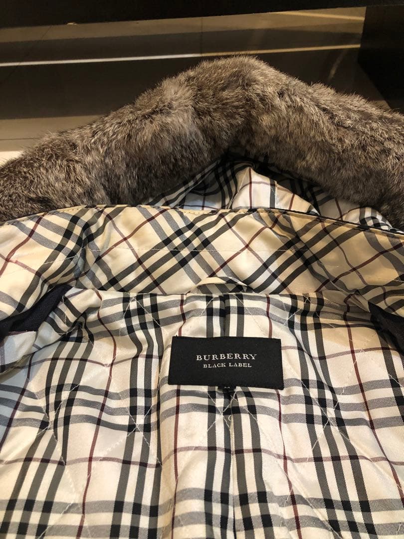 T*A様 バーバリーブラックレーベル　ホワイト羊革レザージャケット