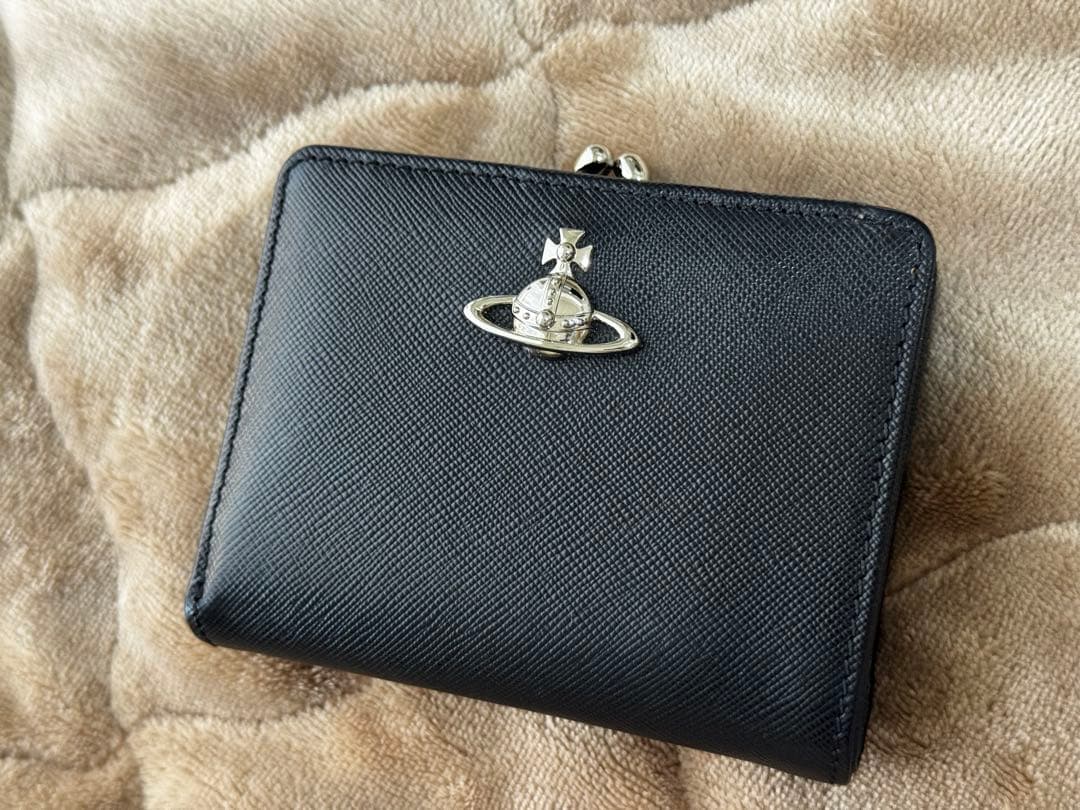 Vivienne Westwood ヴィヴィアン 二つ折り財布 黒 中古美品
