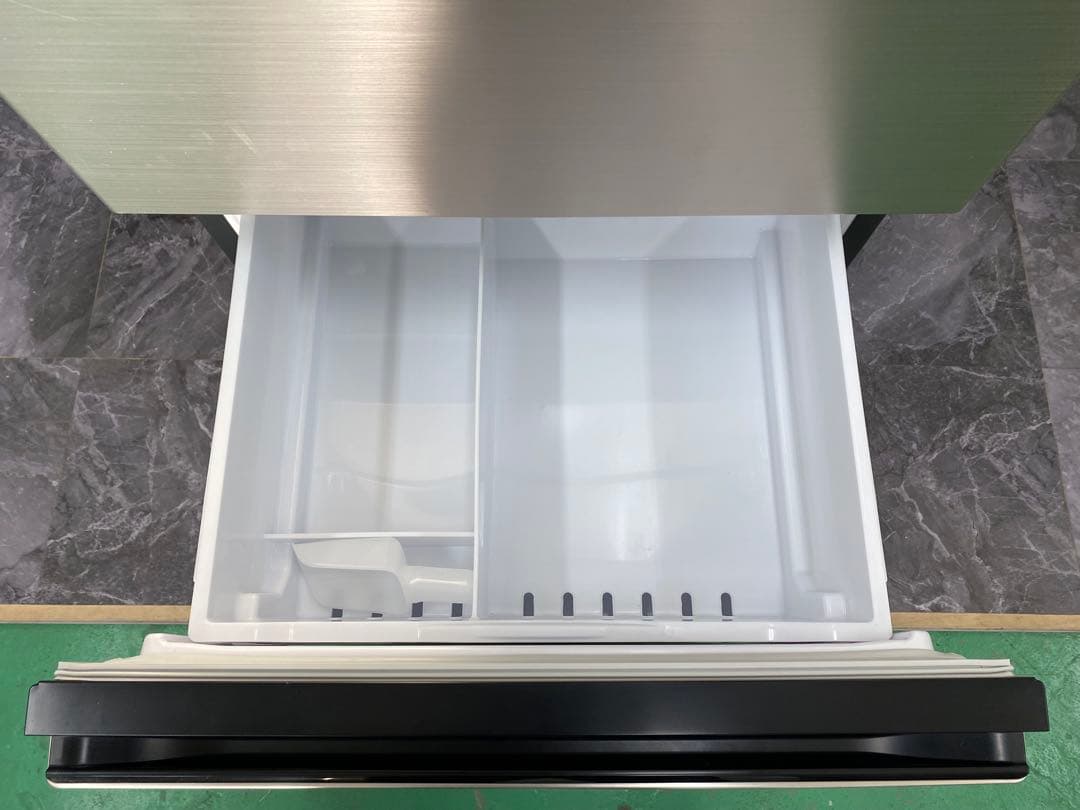 HITACHI ヒタチ 315L 冷蔵庫 3ドア　24年製