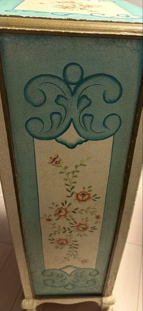 木製花柄キャビネット