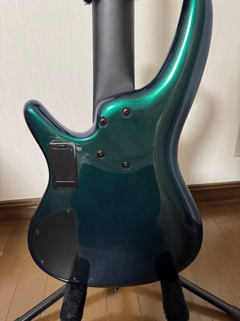 ベース Ibanez SRMS725-BCM