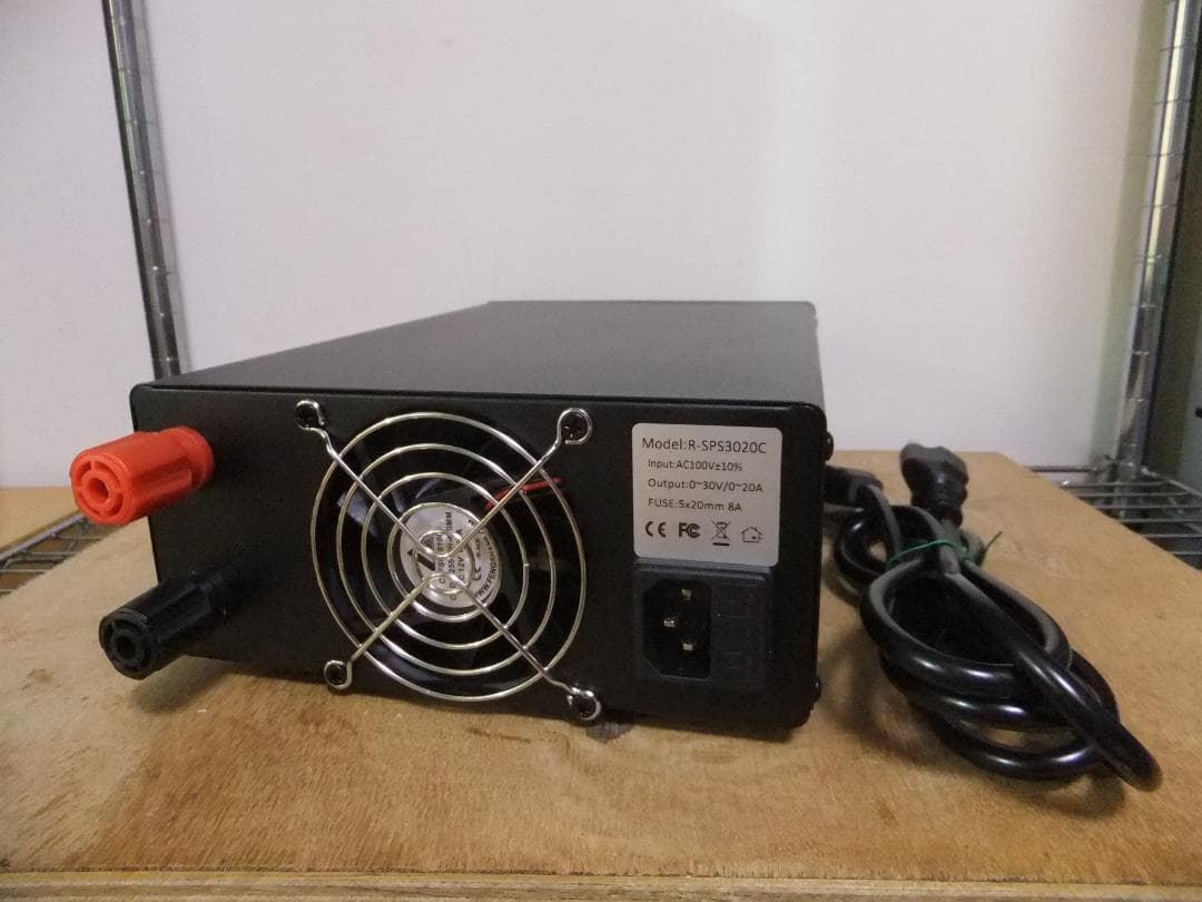 ☆最終値下！RUZIZAO　30V20A安定化電源　R-SPS3020C（現状）