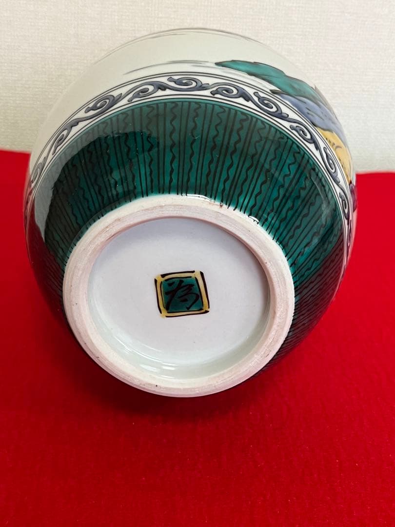 九谷の名工 三ツ井為吉作　 色絵 舟二人物図 花生　K322