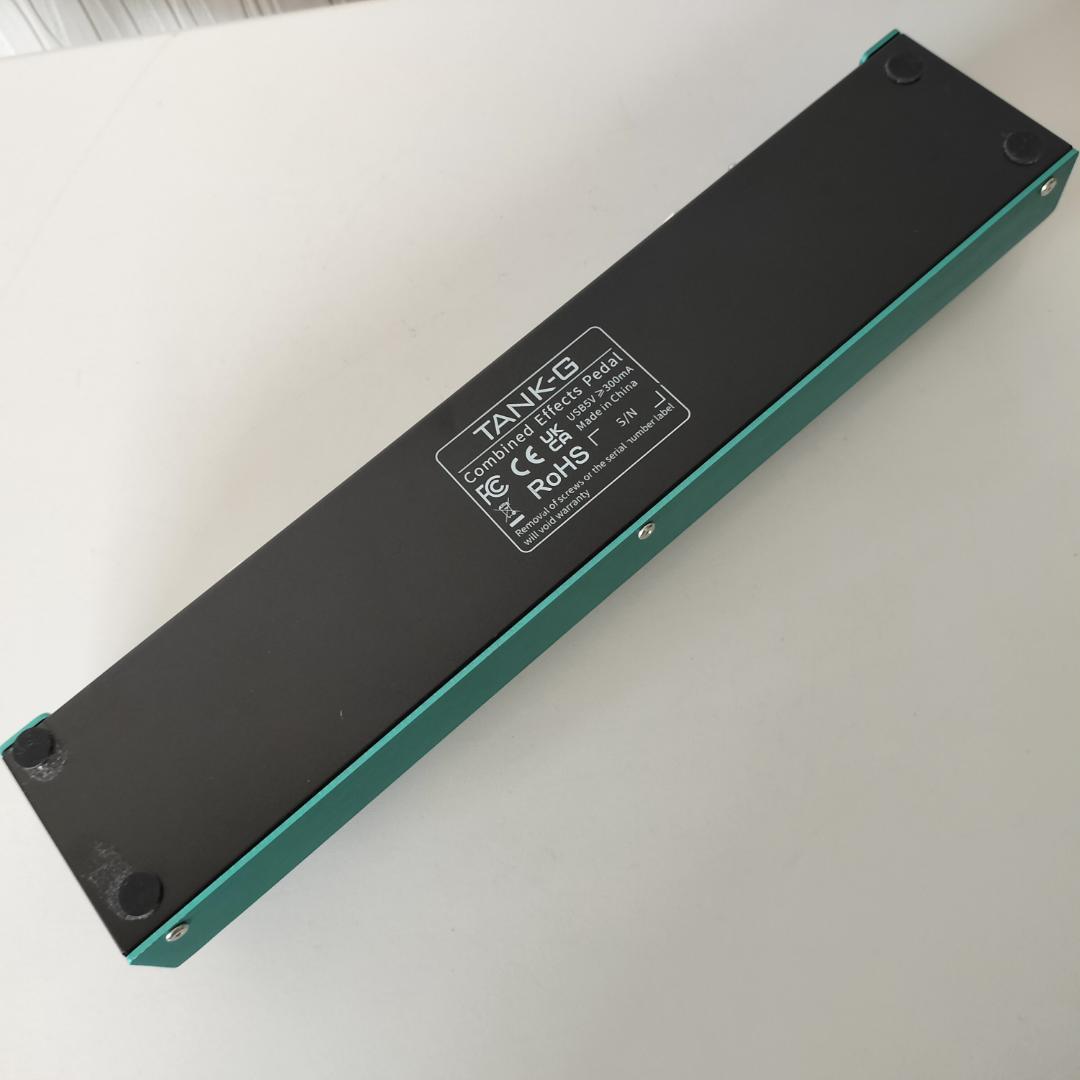 M-Vave TANK-G（充電式ギターマルチエフェクター）