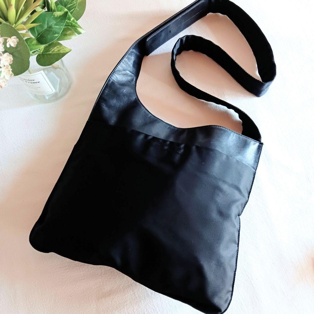 美品 プラダ ビンテージ ナイロン レザー ショルダーバッグ レディース メンズ