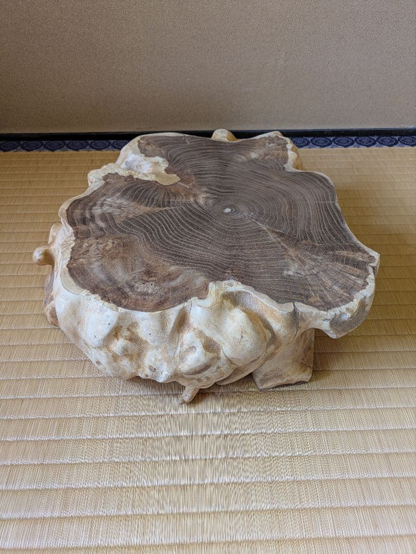 天然木　輪切り　飾り台　花台　床の間　自然形状の切り株