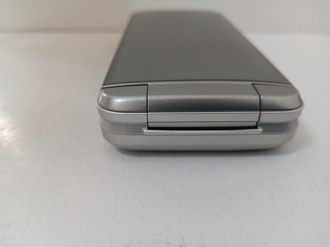 ☆ Y!mobile DIGNO ケータイ3 903KC シルバー