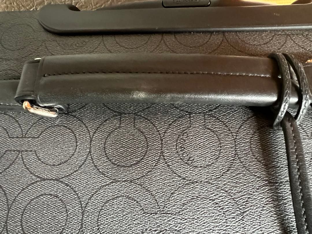 コーチ　77135 オプアート　PVC レザー　キャリーケース