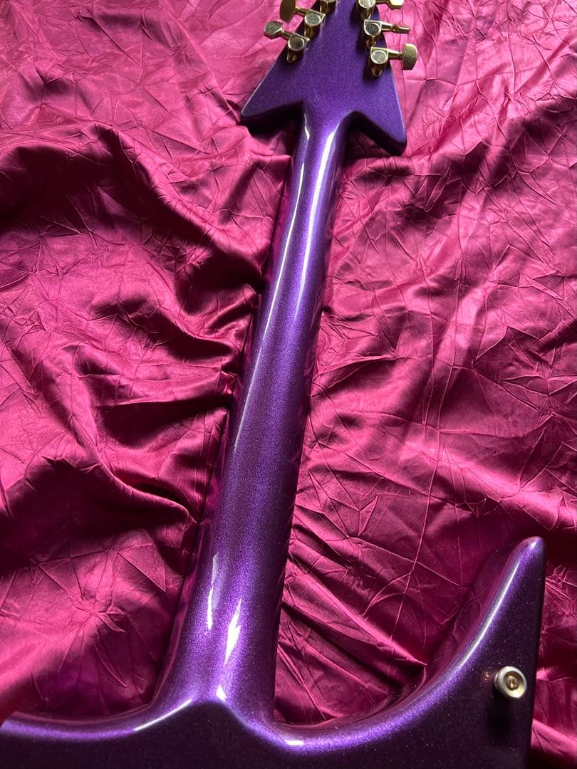 ほぼ未使用プリンスprinceシンボルギター 完動品エレキギター 激レア品訳あり