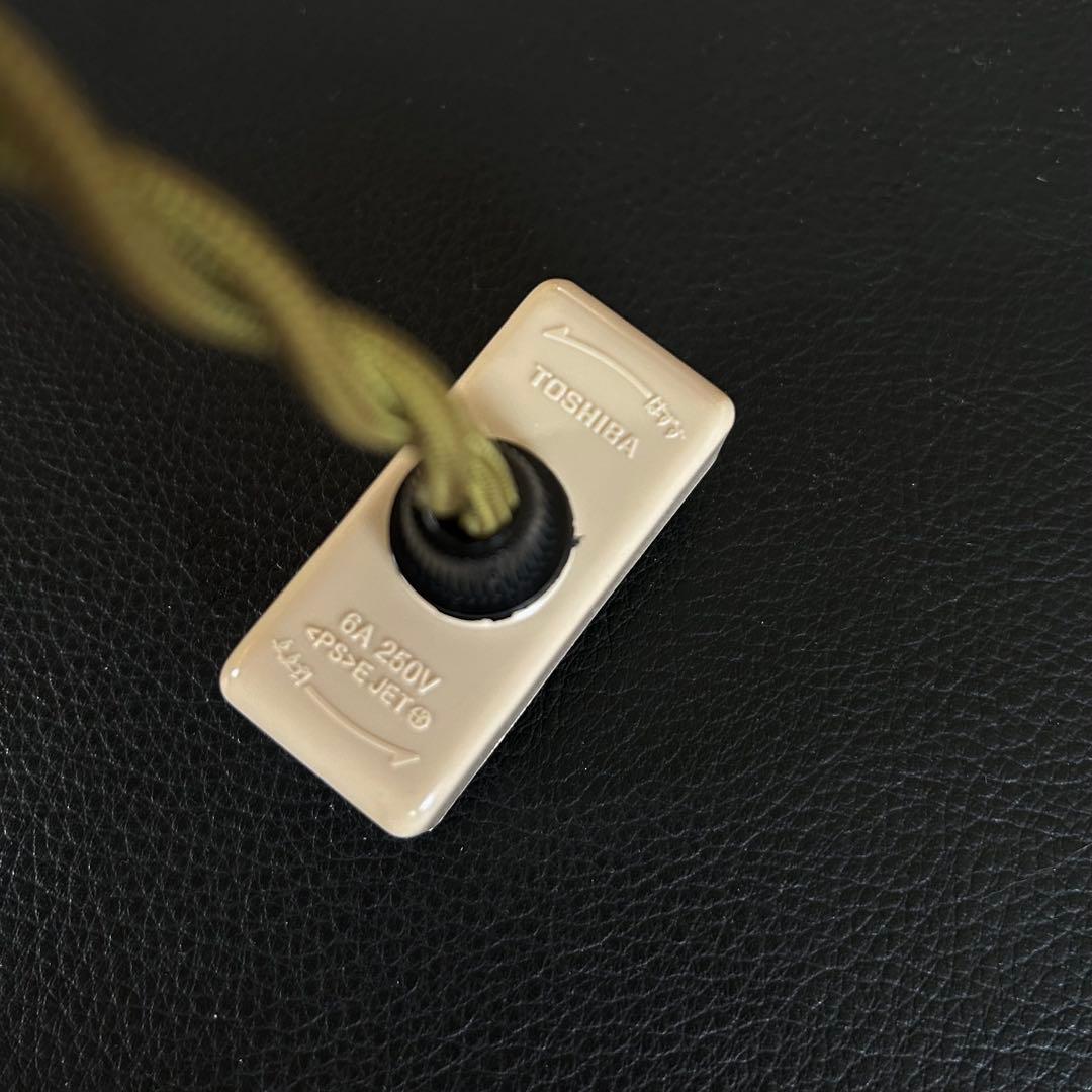 フランスアンティーク・フリルガラスランプシェード ミルクガラス＆フリルウエーブ