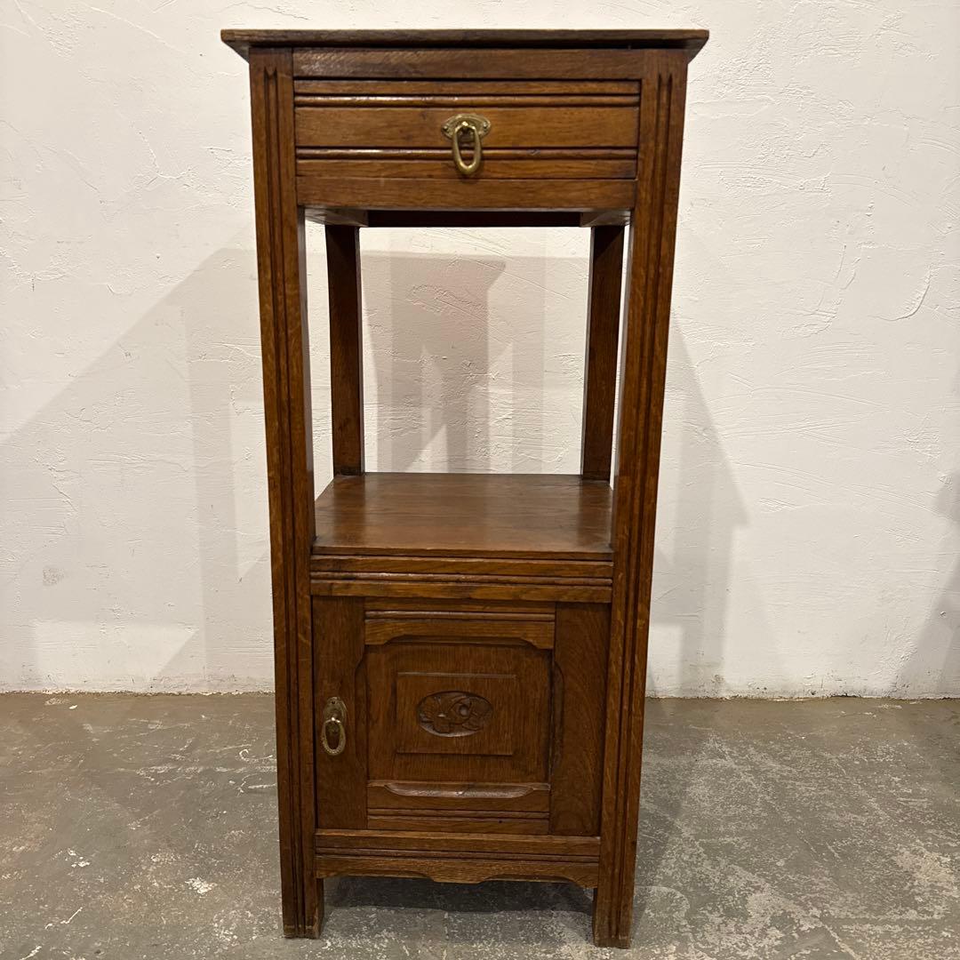 年末年始saleビンテージ　木製サイドテーブル　ベッドサイドテーブル