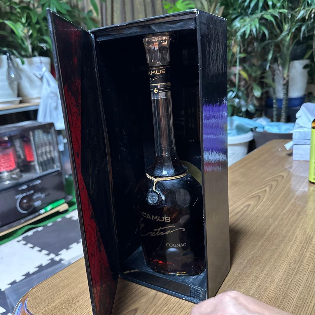 CAMUS Extra コニャック 特別デザイン