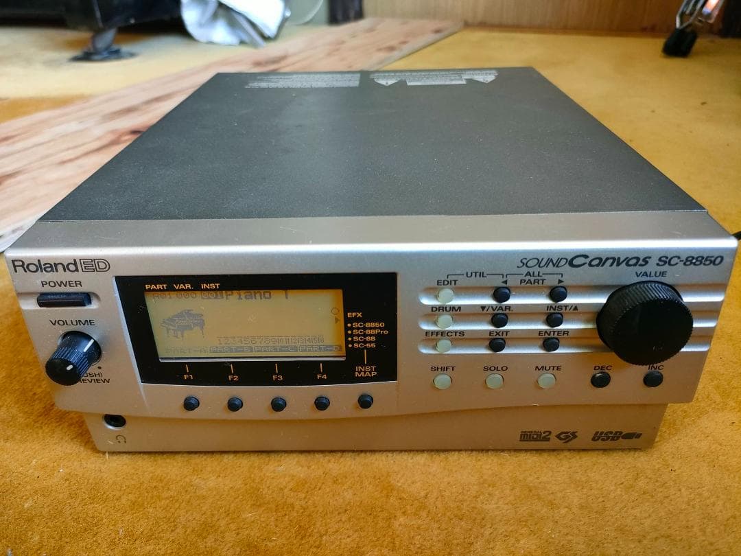 Roland SOUND Canvas SC-8850　動作OK・状態良好