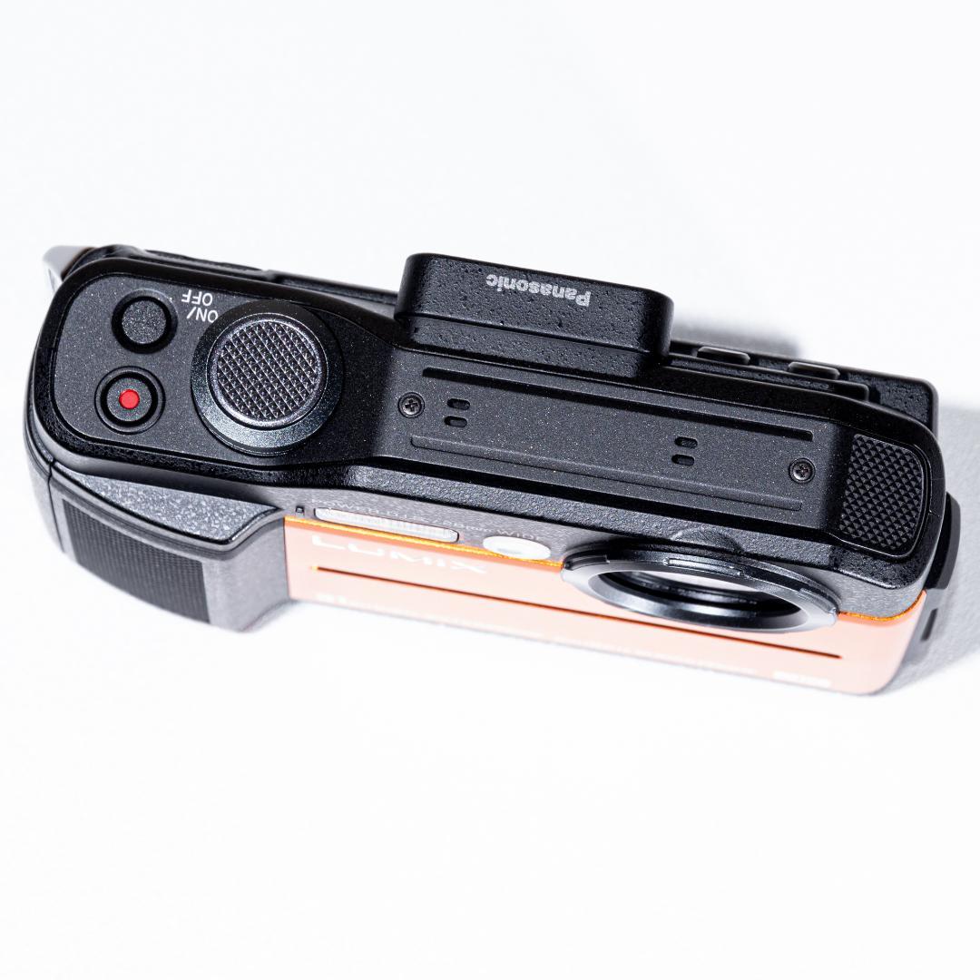 LUMIX DC-FT7 防水カメラ ファインダー