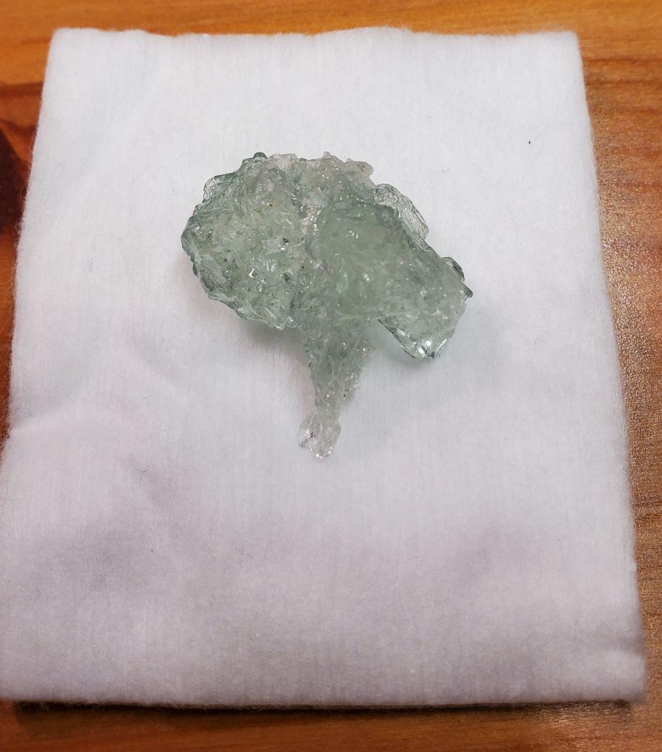 アクアマリン　原石