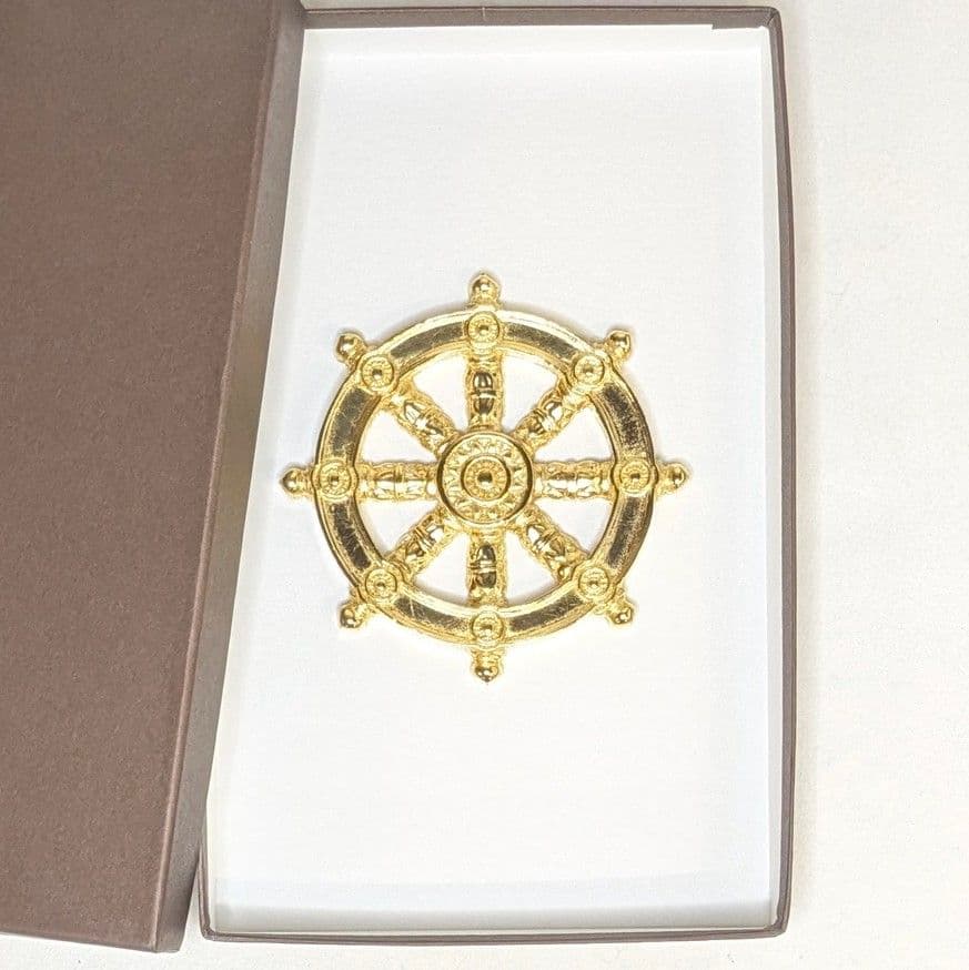 【フォロー割・新品】 輪宝　木製　約9.9cm　3寸　金箔　宗派紋　定紋　法輪