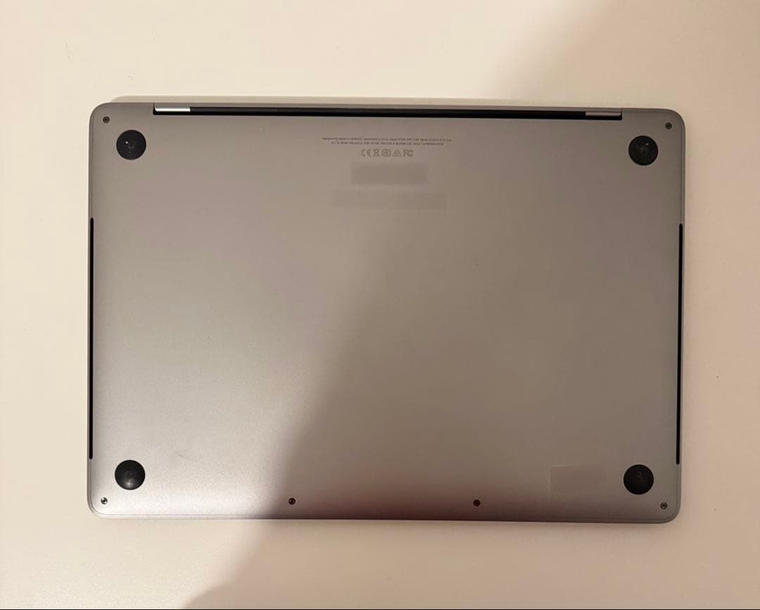 Macbook Pro 2017 13インチ 今年最新mac os 新バッテリー