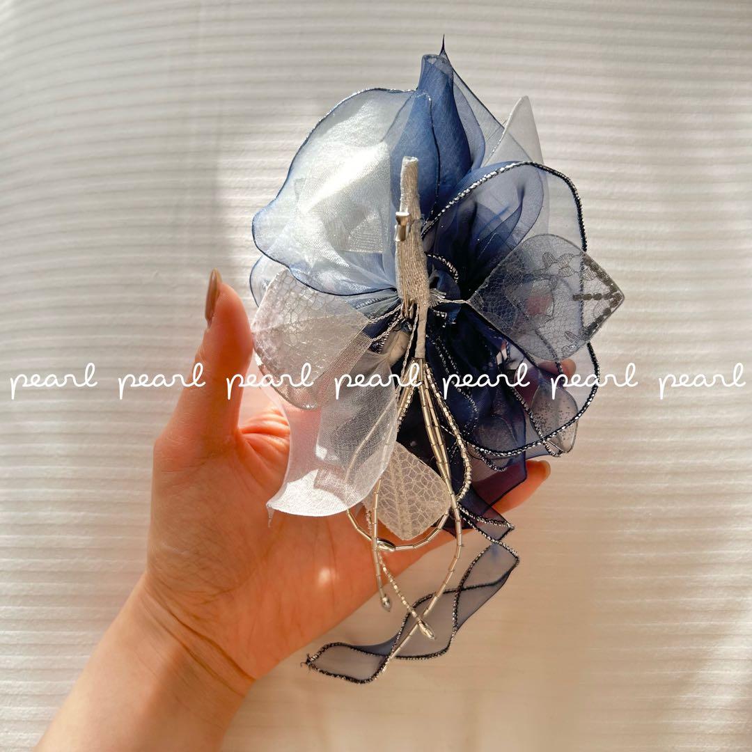 tokyo soire 東京ソワール◆大きめサイズ 華やかバラコサージュ ブルー