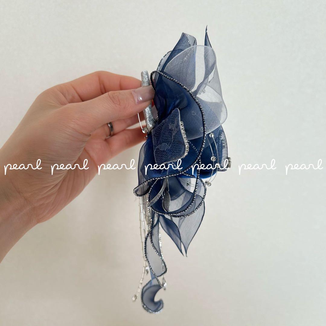 tokyo soire 東京ソワール◆大きめサイズ 華やかバラコサージュ ブルー