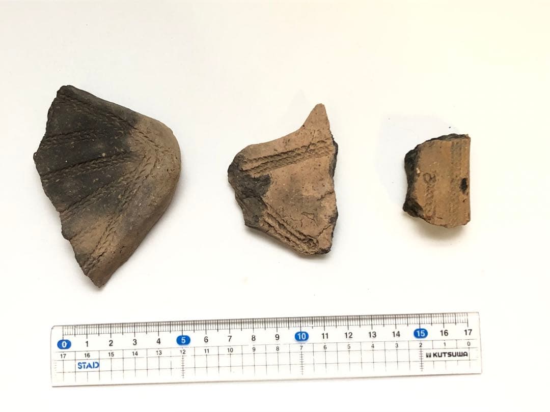 縄文時代の板状土偶のかけら