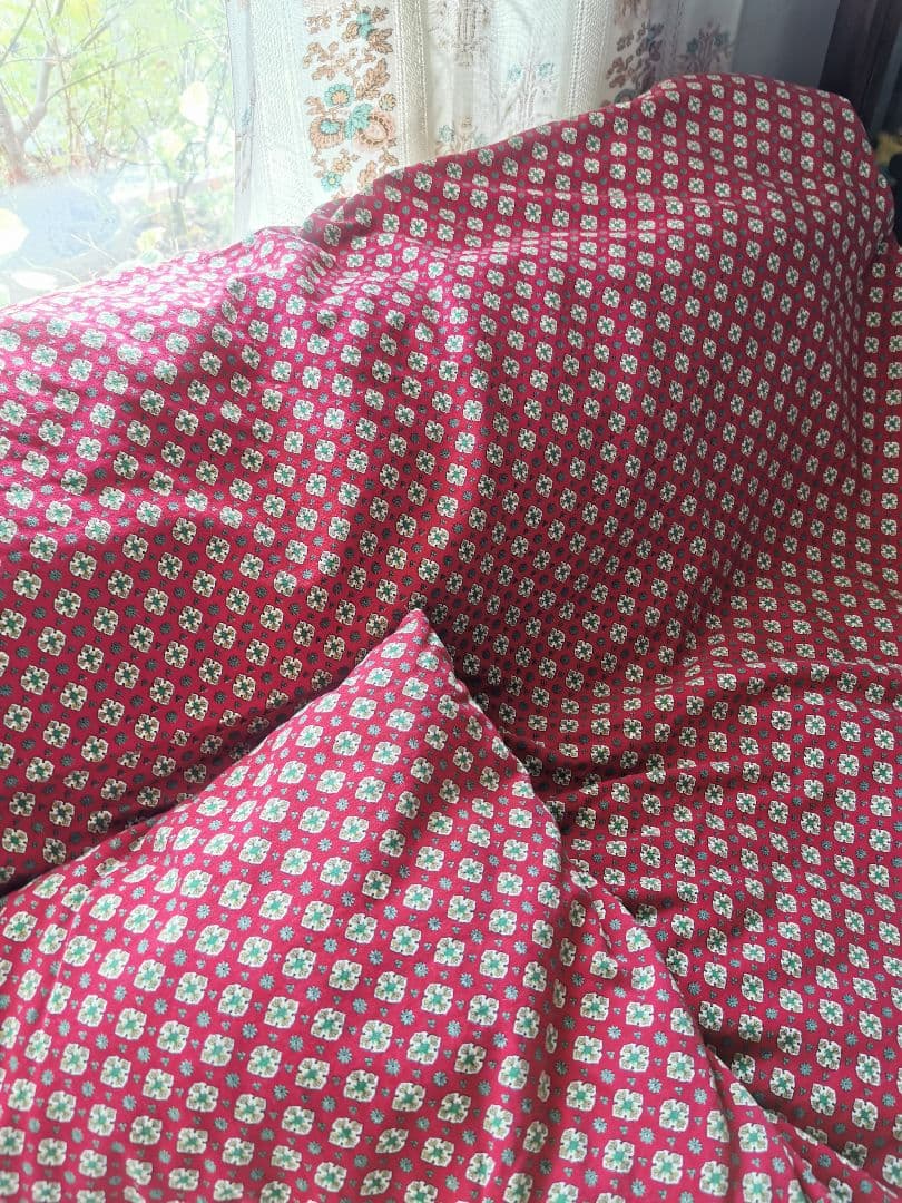 アンティークフランス 南仏プロヴァンス 羽毛フェザー/ダウン 花柄キルト 赤緑黄