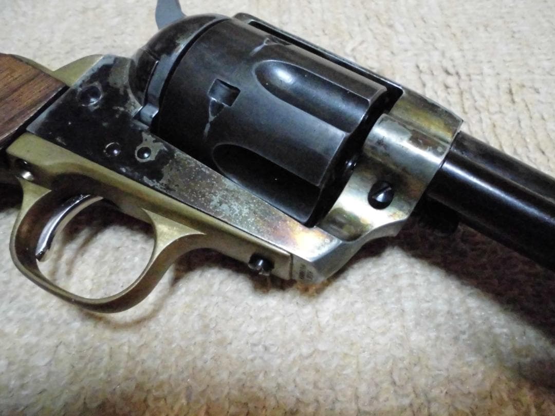 タナカ　SAA　ケースハードゥン　木製グリップ　プラスチック製