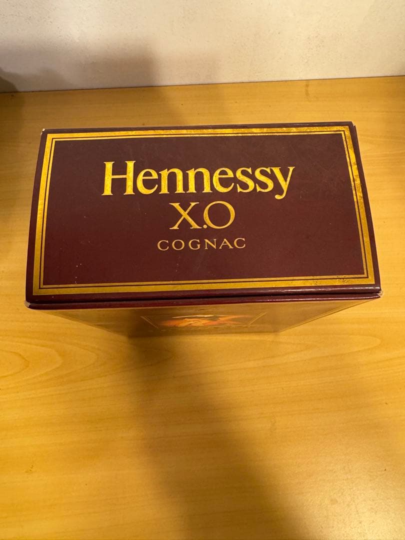 Hennessy XO Cognac 箱入り