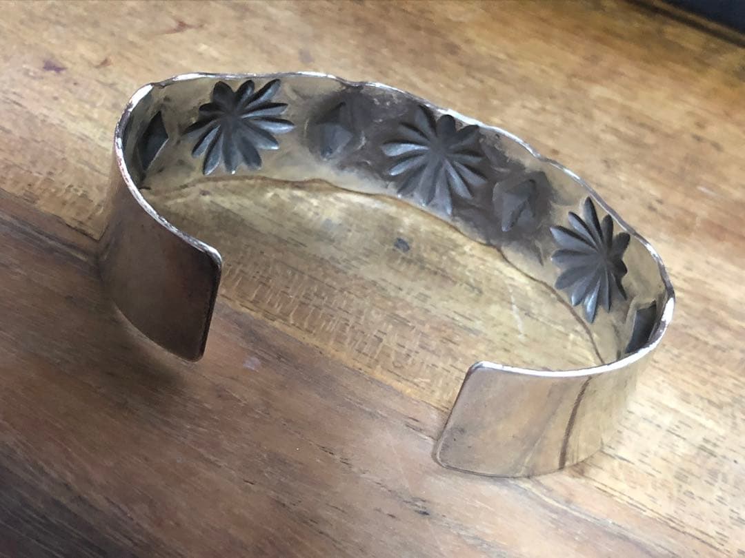 NAVAJO バングル　NORA