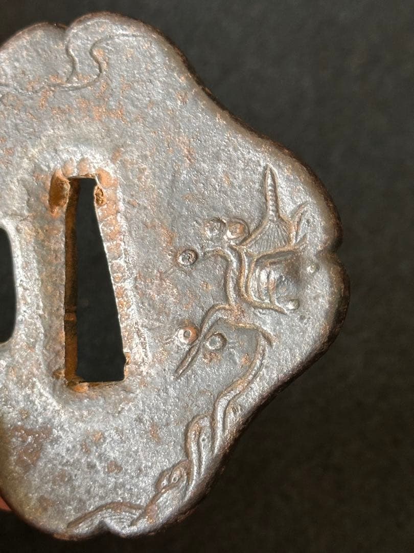 古美術　鉄地山水図刀鍔　古刀剣装具　　時代物　25CC