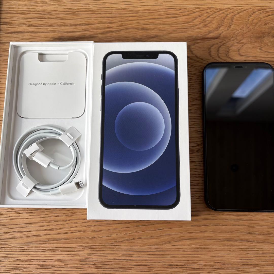 【年内限定割引】Apple iPhone 12 ブラック 本体