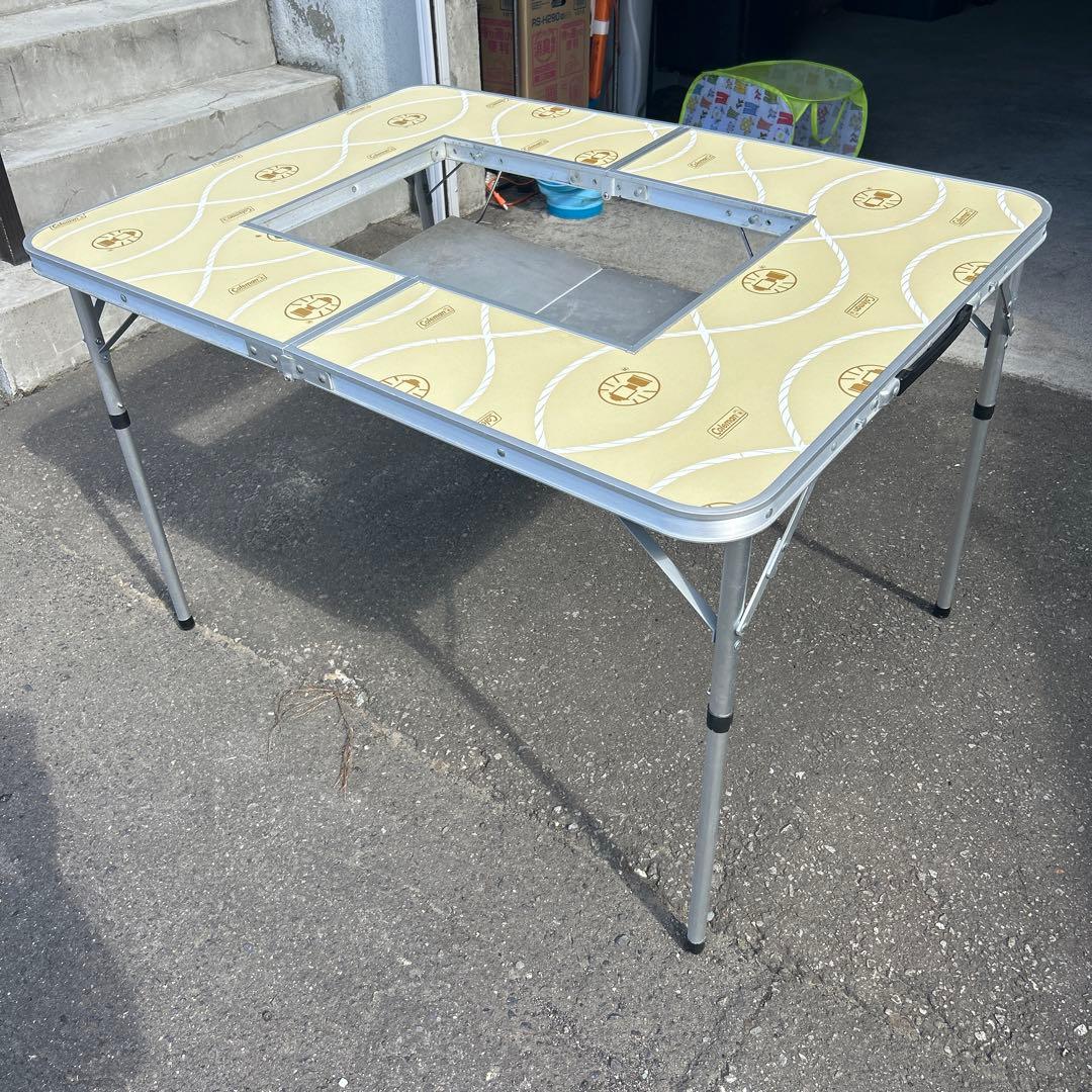 【廃盤品】Coleman ホールディングBBQテーブル