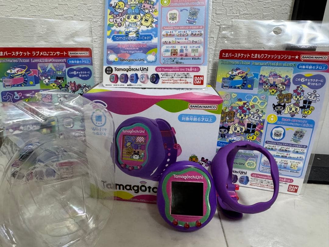 Tamagotchi Uni Pink たまごっちユニ パープルバンダイ