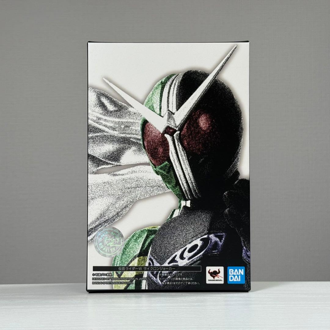 S.H.Figuarts（真骨彫製法）仮面ライダーW サイクロンジョーカー