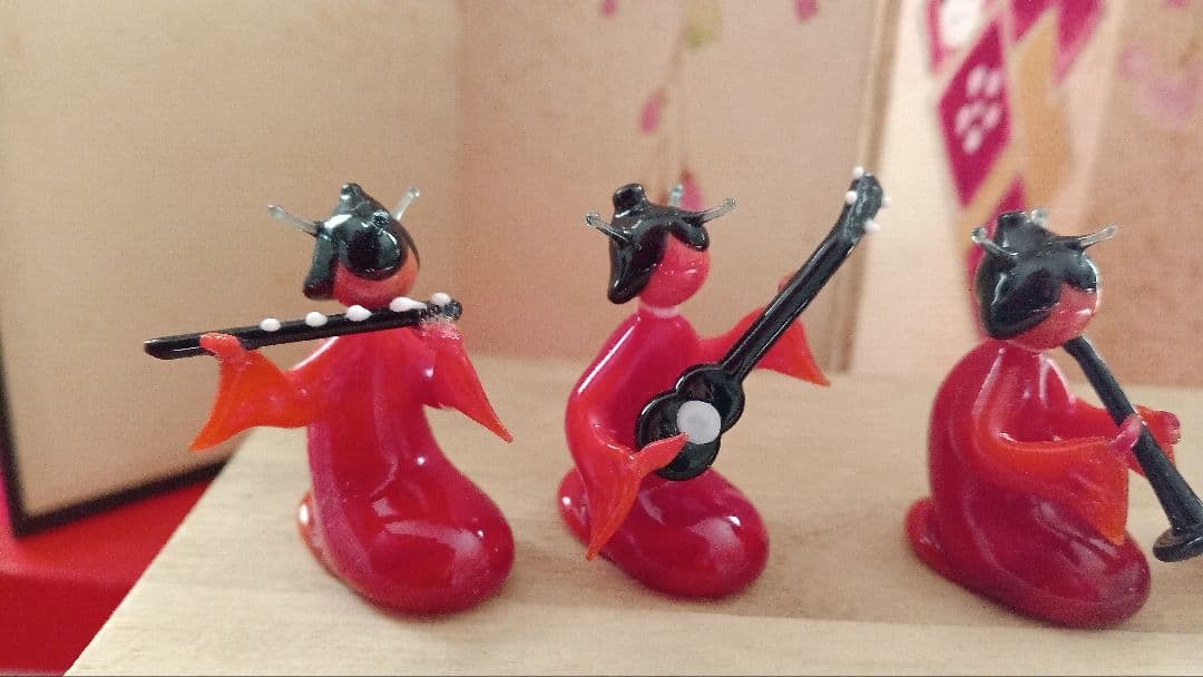 ベネチアングラス　ミニチュア　お囃子　オリエンタル　雛の時期にも