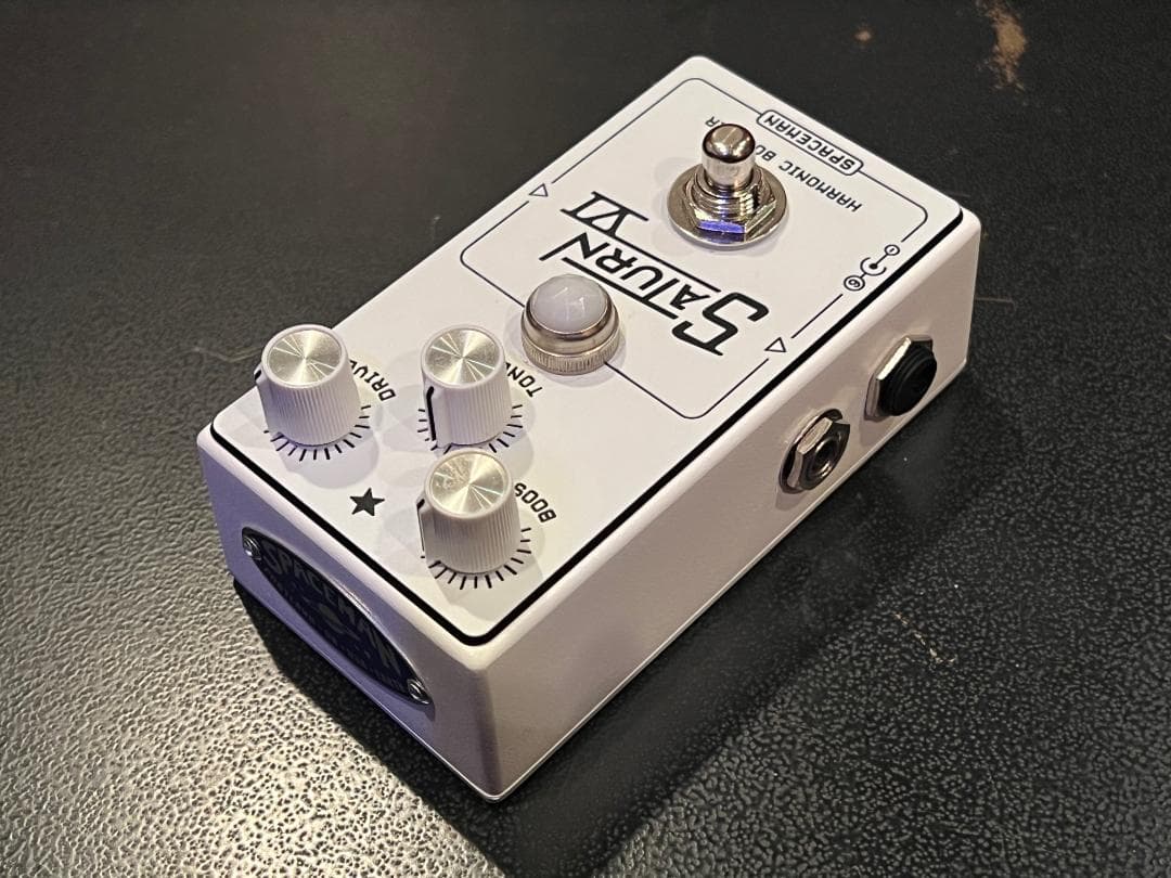 ギター Spaceman Effects Saturn VI