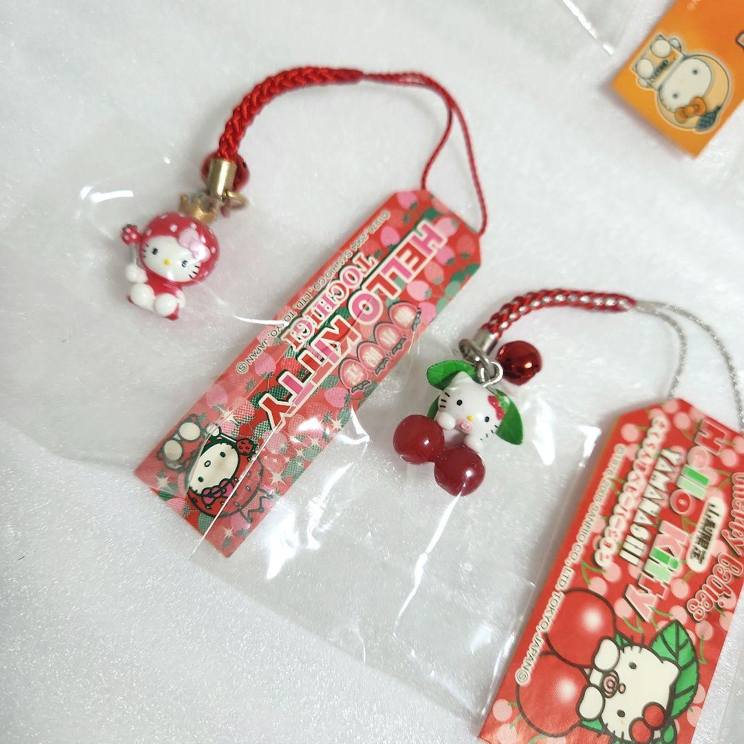 ご当地ハローキティ ストラップ ➂