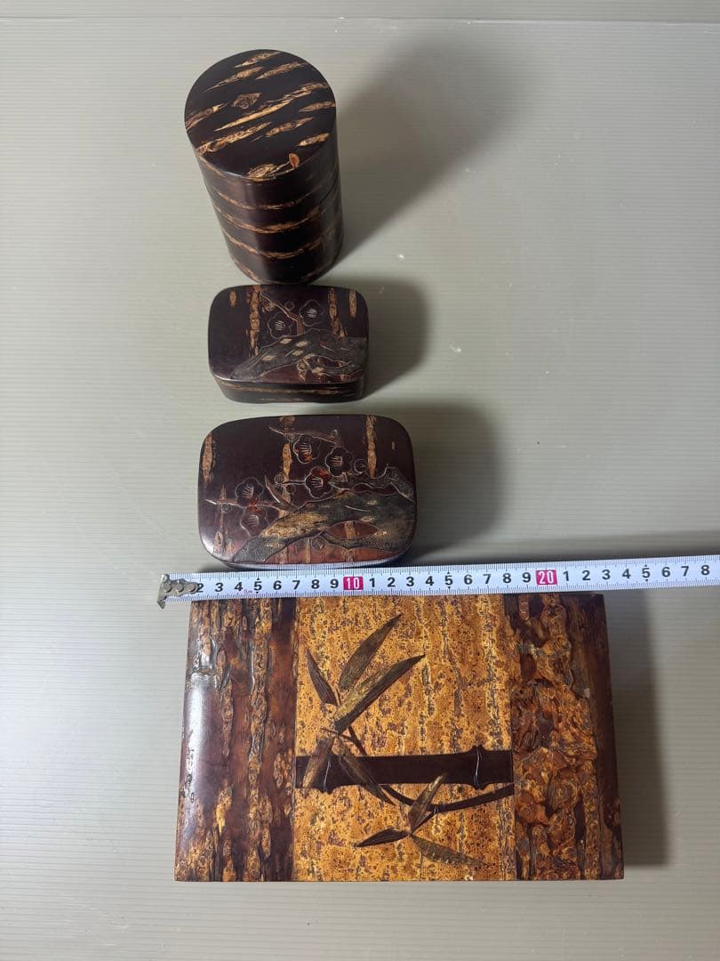 2354 桜皮細工　樺細工　蓋型小物入れ3客　茶入1客