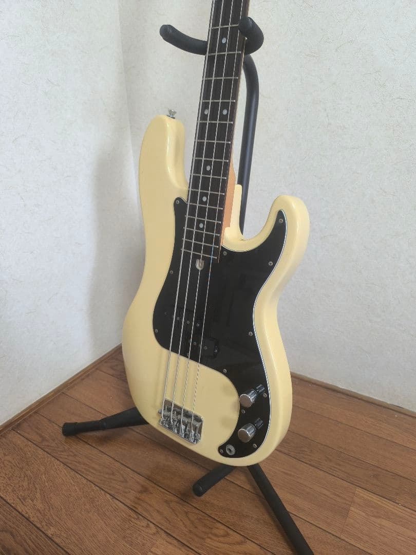 ベース Bacchus / WOODLINE P-Classic