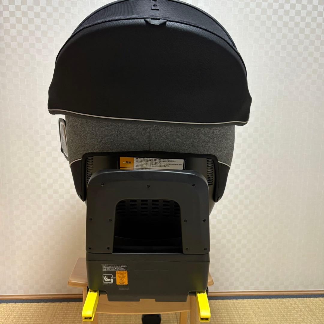 アップリカ　クルリラ プラス 360°セーフティー AB チャイルドシート