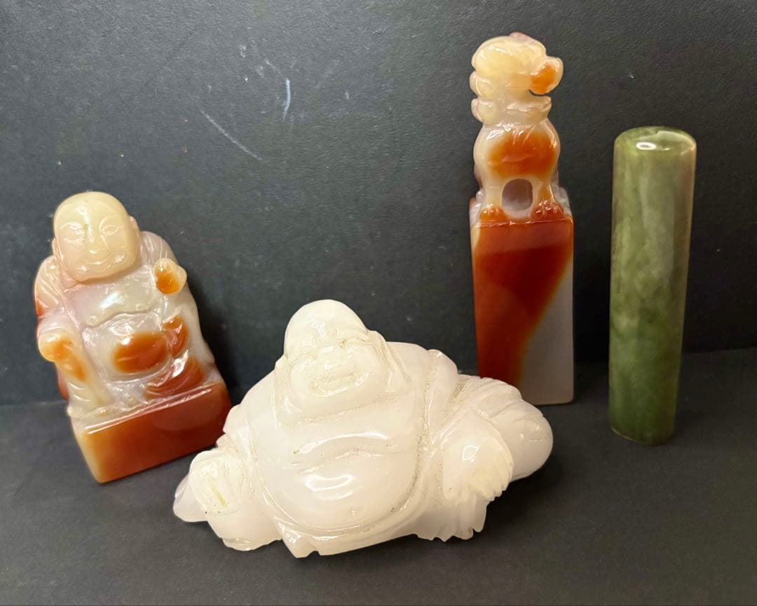 瑪瑙の印材（3個未使用）碧玉印材（1個未使用）