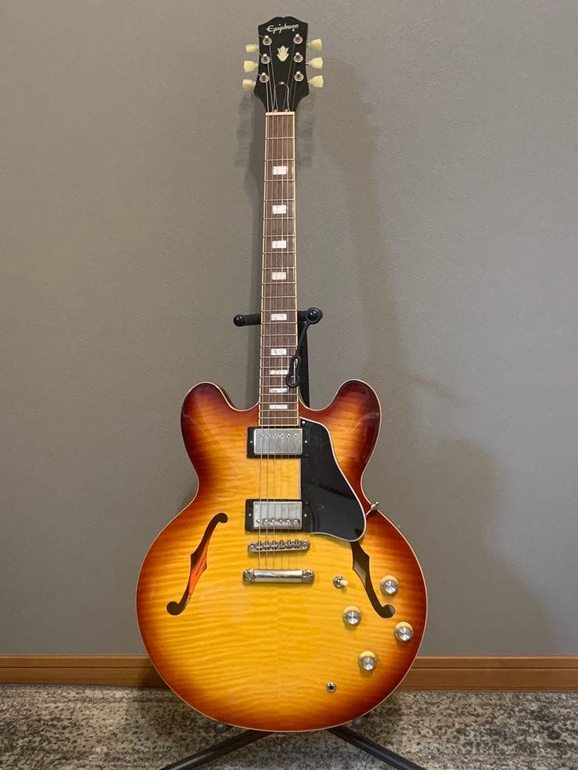 ギター Epiphone ES-335 Figured Raspberry Tea