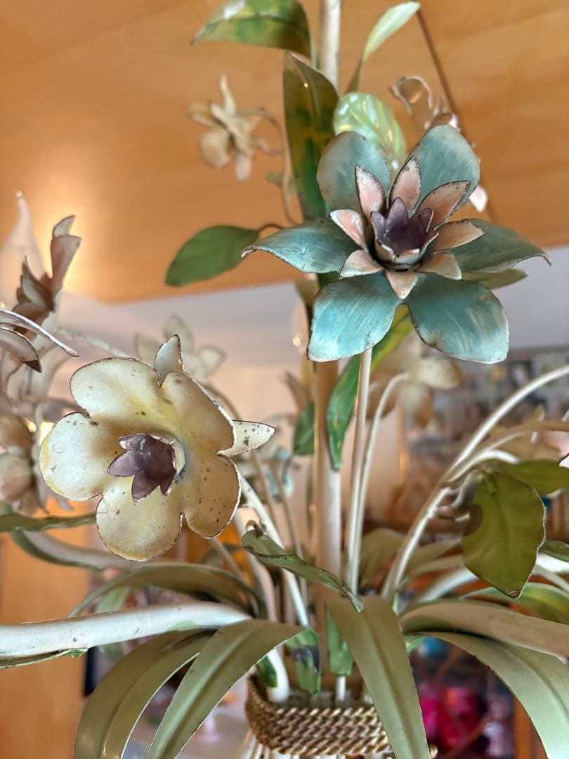 フランス　アンティーク　アイアン　フラワーモチーフ 5灯シャンデリア