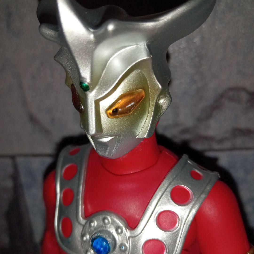 【限定値下げ中】SHF　ウルトラマン レオ