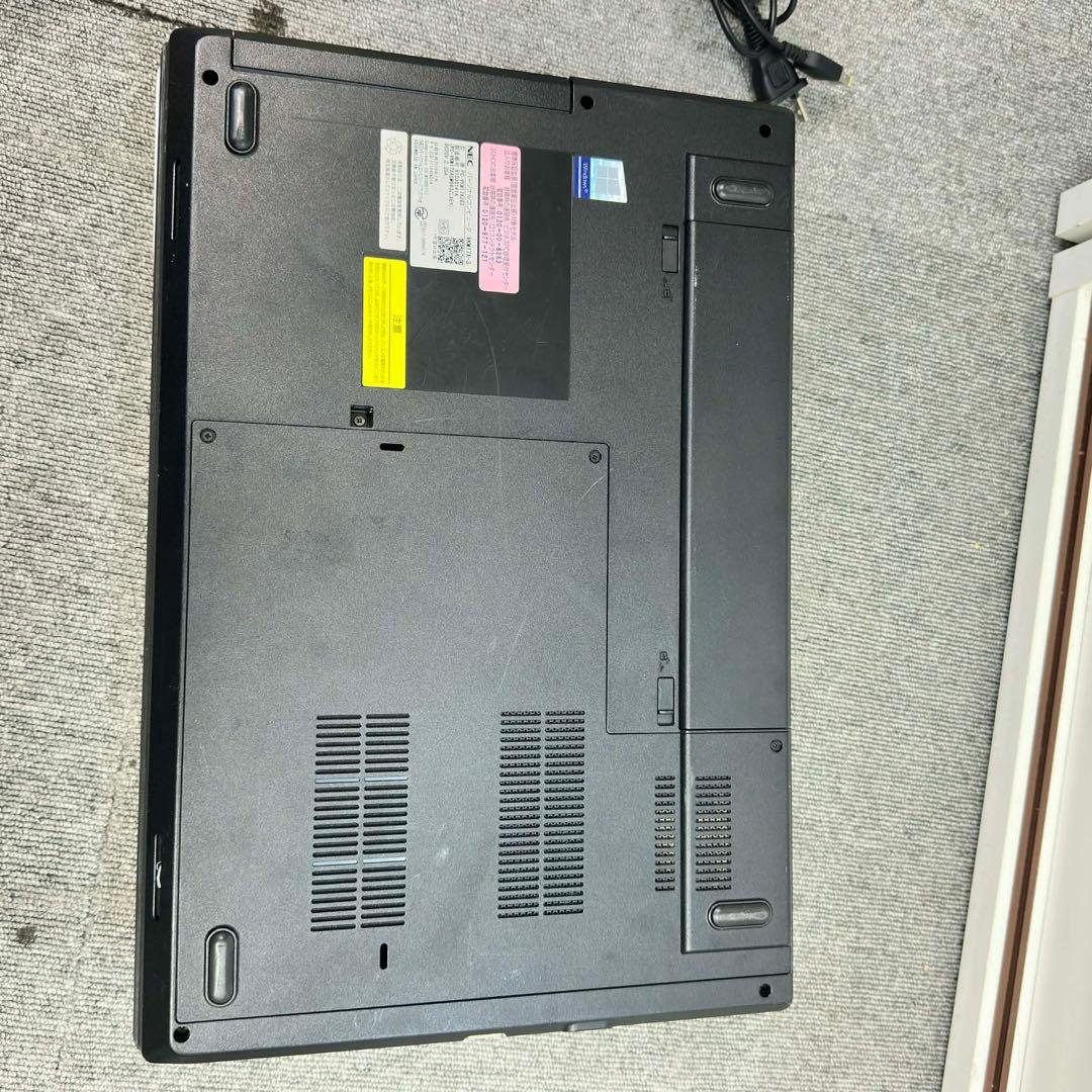 NEC ノートパソコン｜i5-8350U｜8GB・512GB 15インチ