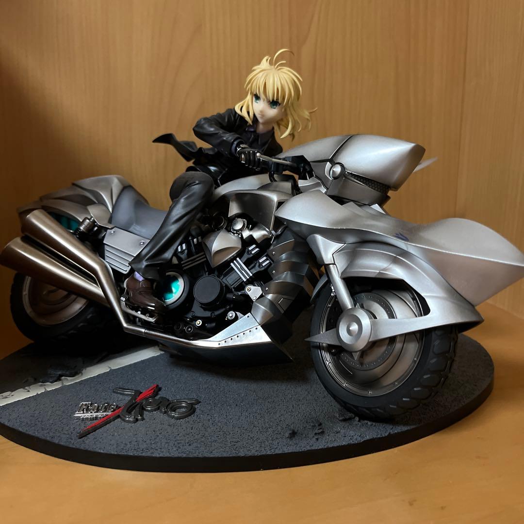 Fate/zero セイバー・モータード・キュイラッシェ フィギュア　箱付き
