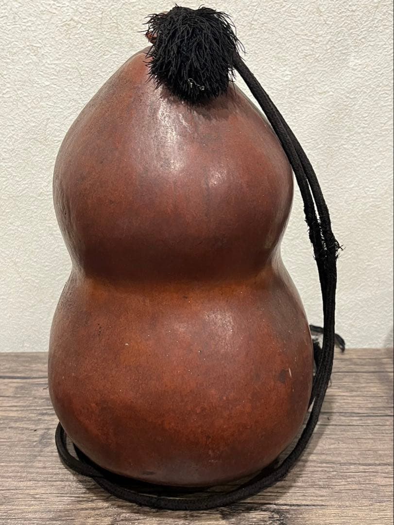 【送料込み】ひょうたん　瓢箪　美術品　陶器　骨董品　愛山人