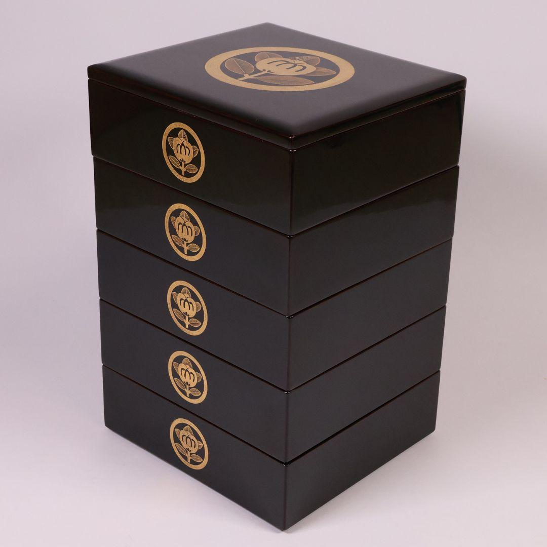 【MB37】輪島塗 丸に橘 家紋付 沈金 黒塗 内朱塗 五段重箱 蓋二枚 木製