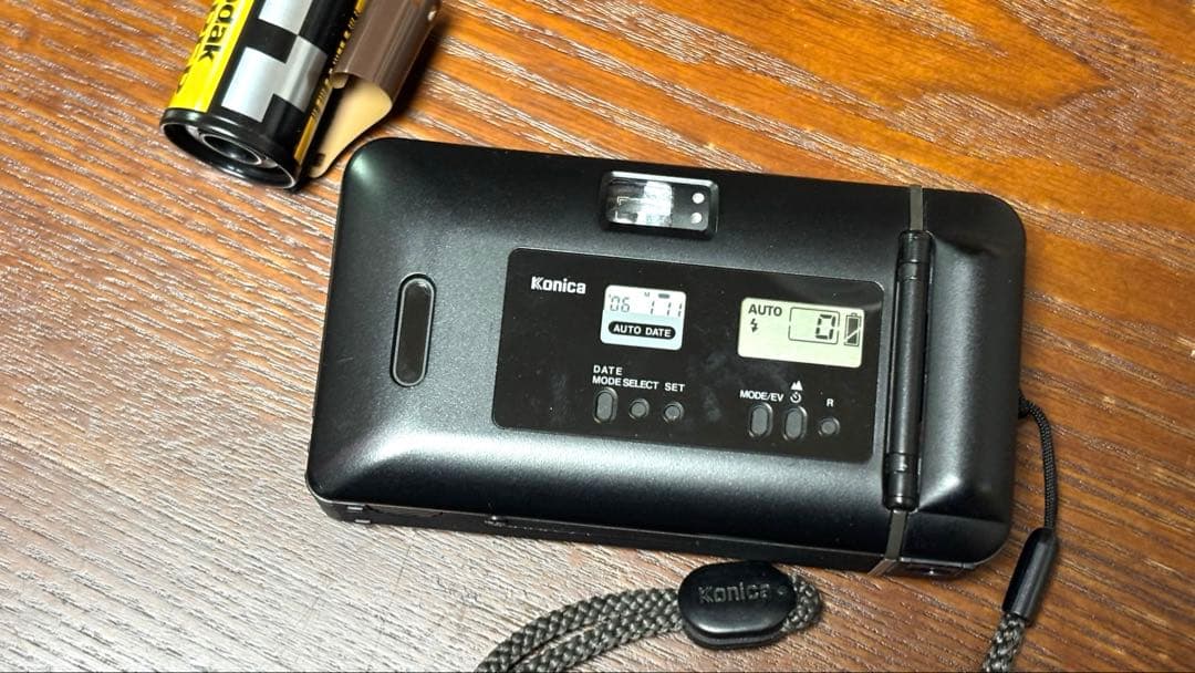 Konica Big Mini BM-301 フィルムカメラ 電池 フィルムつき