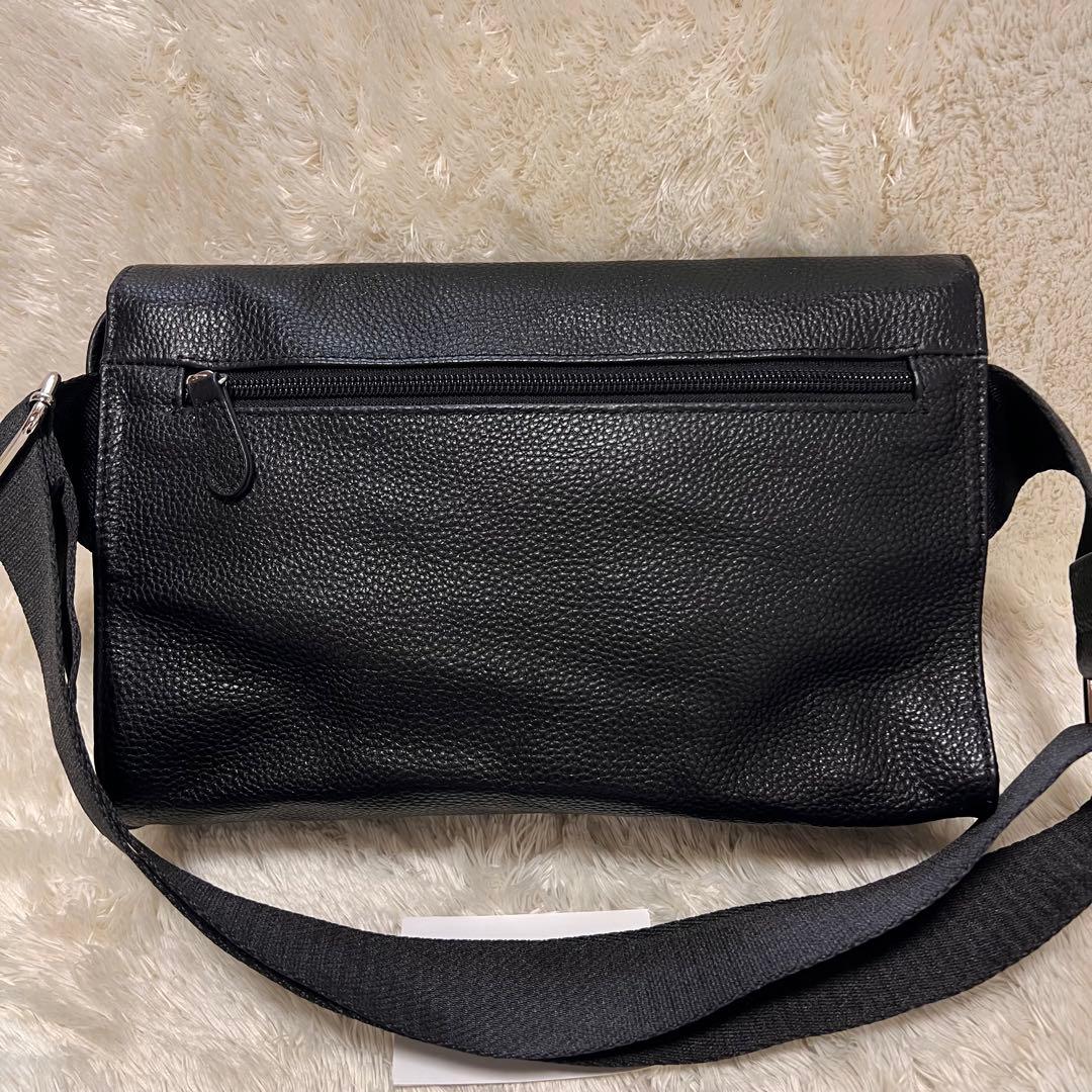 未使用美品✨イアパピヨネ ワイドテープショルダー ホワイトストーン ブラック