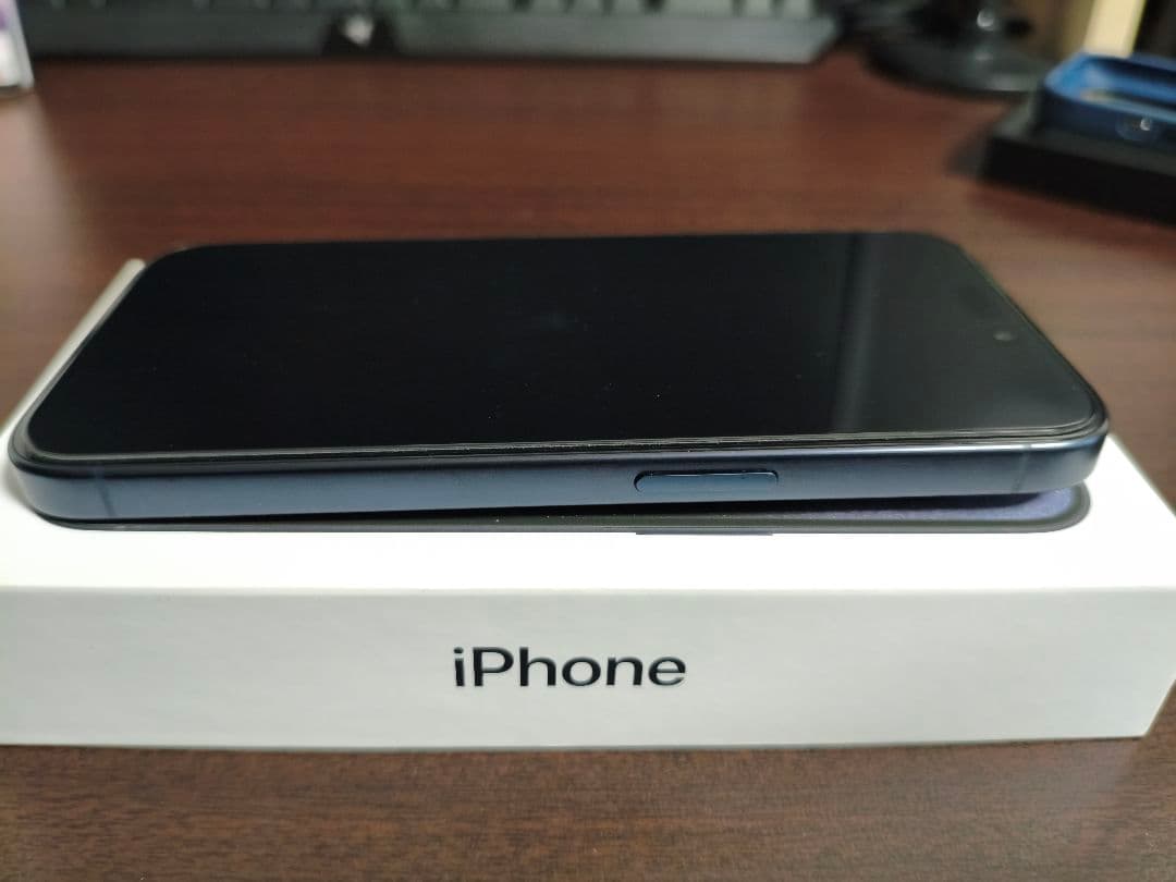 a*l様 iPhone 15 Pro 256GB ブルーチタニウム SIMフリー